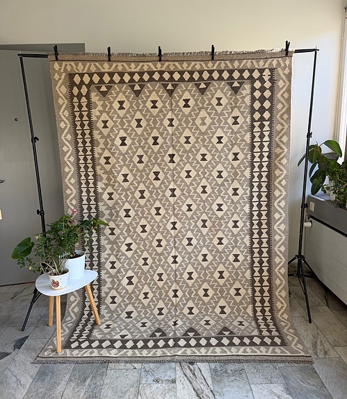 Product image 1 of 7