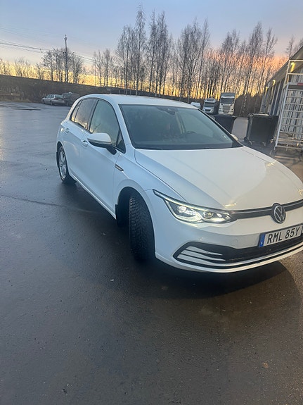 Volkswagen Golf VIII