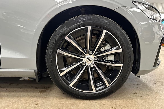 Volvo V60 27 of 28