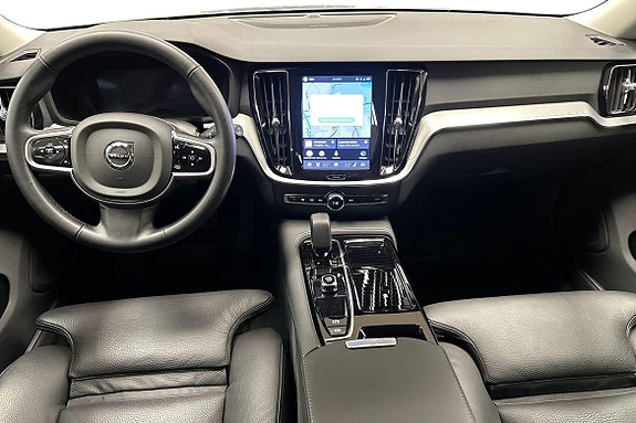 Volvo V60 14 of 28