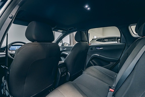 BYD Dolphin G 13 of 23