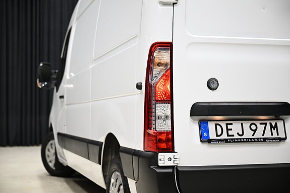Nissan Interstar 11 of 28