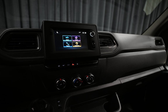Nissan Interstar 26 of 28