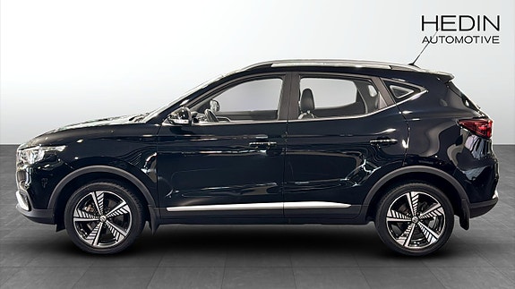 MG ZS EV 6 of 13