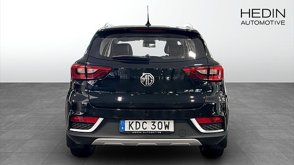 MG ZS EV 7 of 13