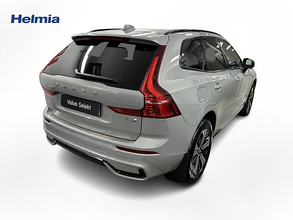 Volvo XC60 7 of 18