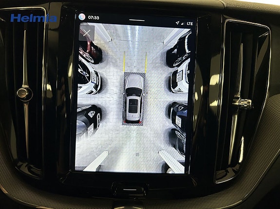 Volvo XC60 18 of 18