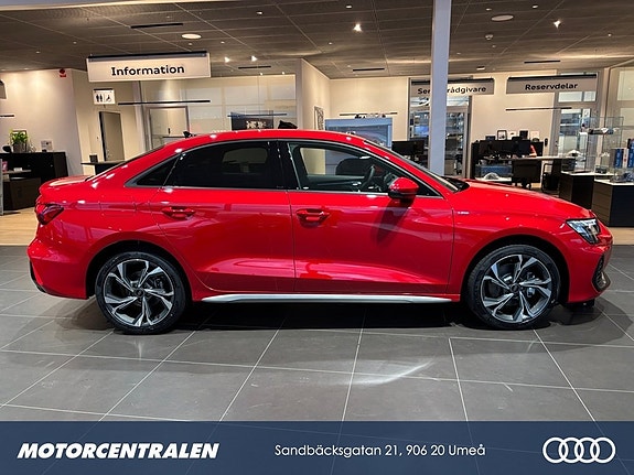 Audi A3 5 of 18