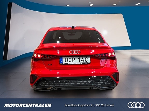Audi A3 3 of 18