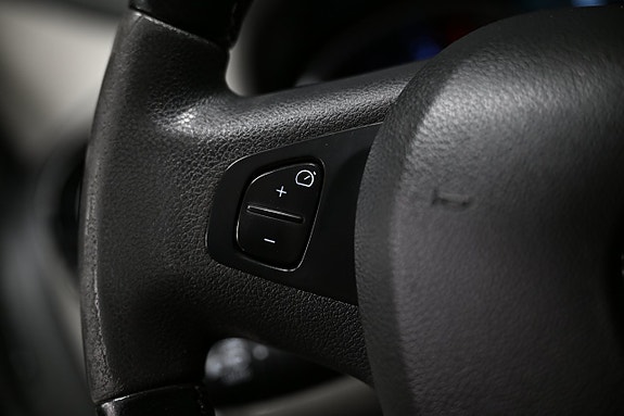 Renault Trafic 26 of 29