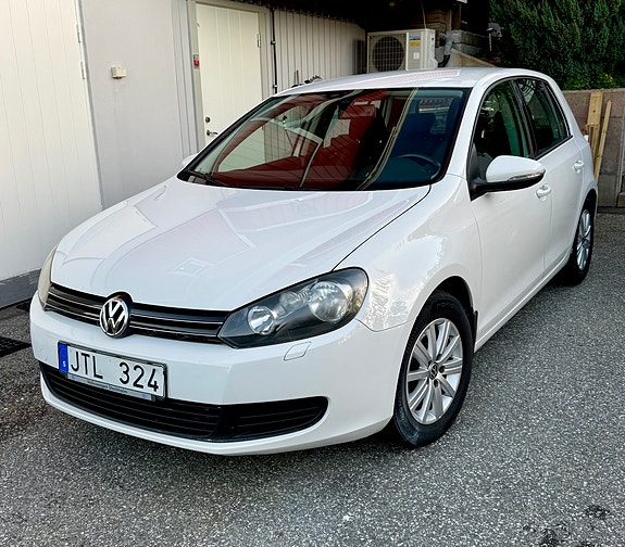 Volkswagen Golf VI 2 of 7