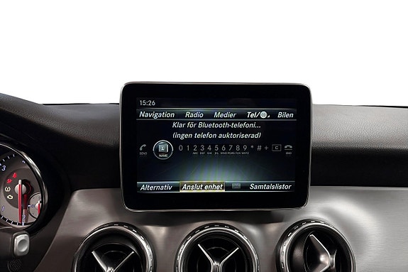 Mercedes-Benz GLA 220 d 18 of 21