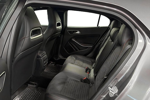 Mercedes-Benz GLA 220 d 10 of 21