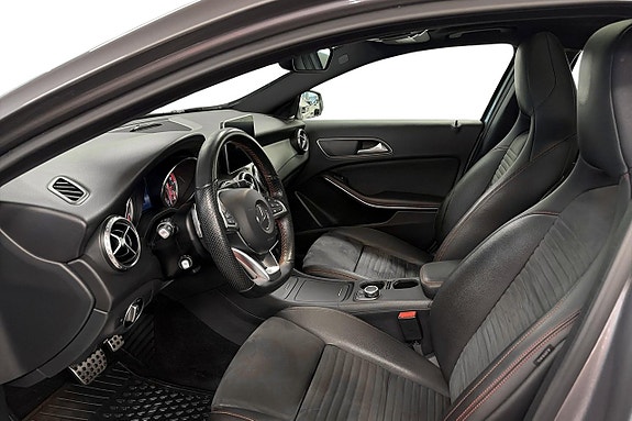 Mercedes-Benz GLA 220 d 9 of 21