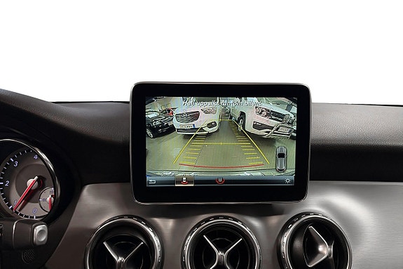 Mercedes-Benz GLA 220 d 20 of 21