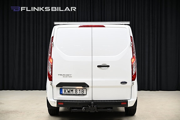 Ford Transit Custom 18 of 30