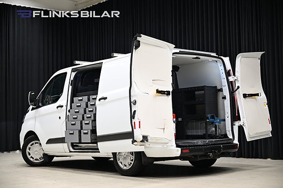 Ford Transit Custom 9 of 30