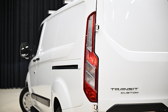 Ford Transit Custom 19 of 30