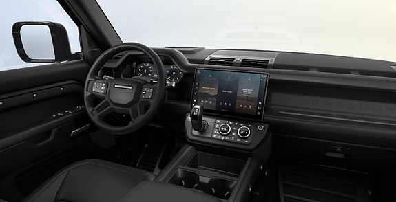 Land Rover Defender 130 5 of 7