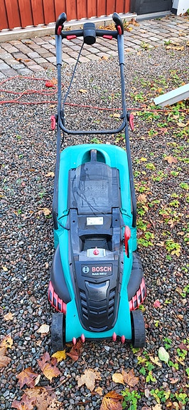 Bosch Rotak 430 LI gräsklippare batteri