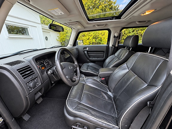Hummer H3 4 of 5