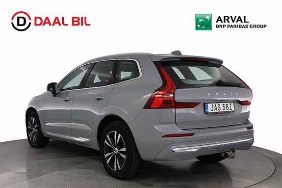 Volvo XC60 8 of 28
