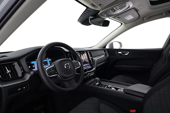 Volvo XC60 11 of 28