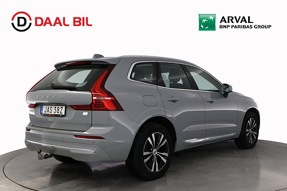 Volvo XC60 6 of 28