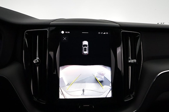 Volvo XC60 22 of 28