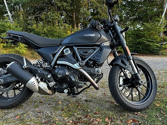 Ducati Scrambler 800 3 of 3