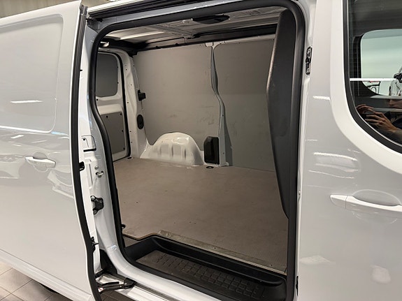 Citroen E-Jumpy 17 of 22