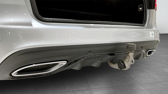 Mercedes-Benz 300 C 13 of 13