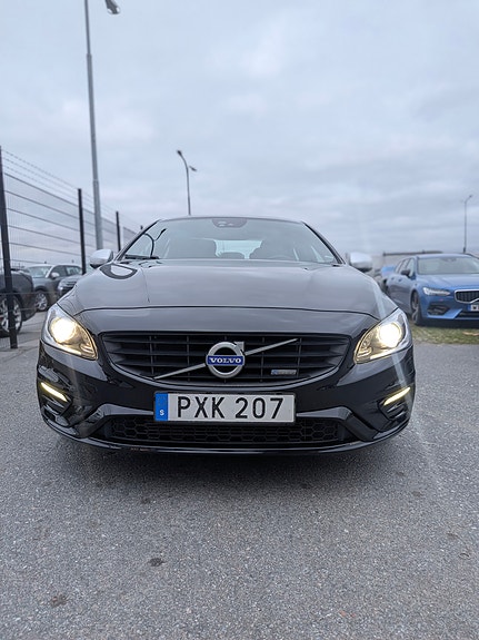 Volvo S60 9 of 14