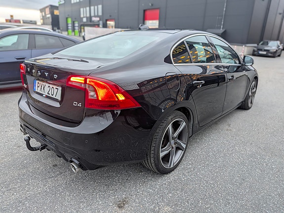 Volvo S60 8 of 14