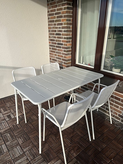 Product image 1 of 4