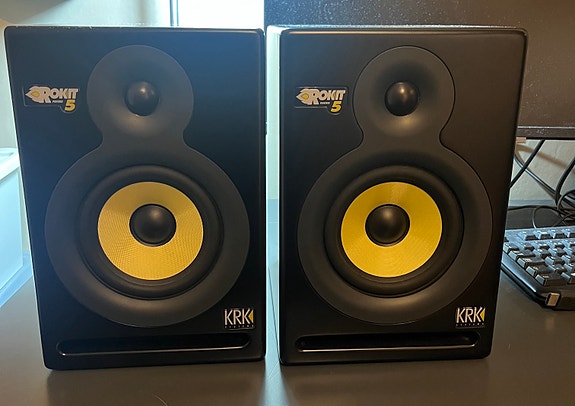 Product image 1 of 2