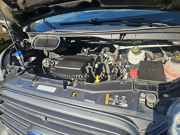 Ford Transit 5 of 7