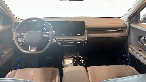 Hyundai Ioniq 5 4 of 12
