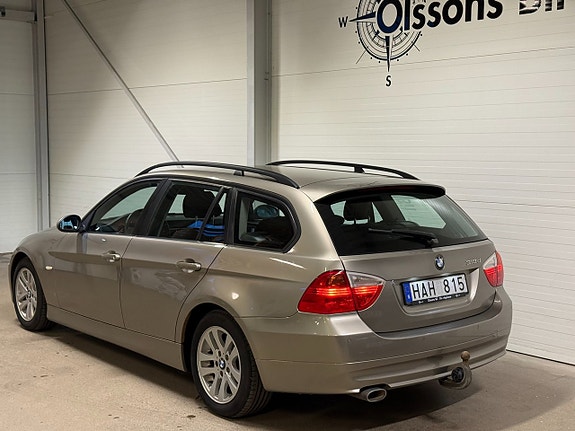 BMW 318d 5 of 16