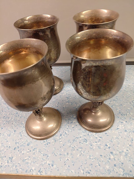 Product image 1 of 4