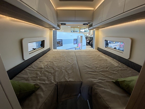KABE Van 690 ALDE/Dragkrok/190hk/Mercedes 12 of 25