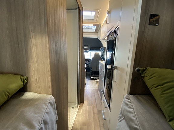 KABE Van 690 ALDE/Dragkrok/190hk/Mercedes 13 of 25