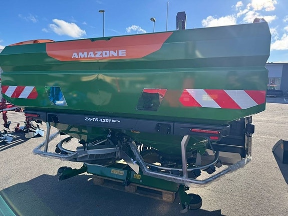Amazone ZA-TS 4201 Autospread 2 of 5