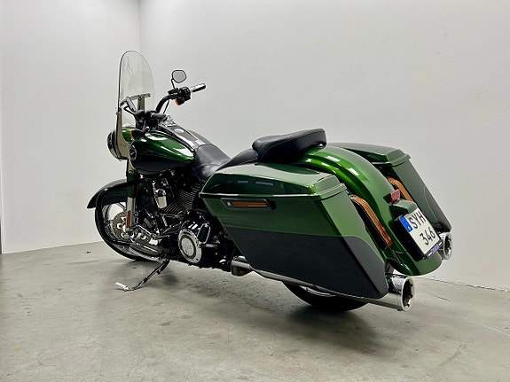 Harley-Davidson FLHRSE Road King Cvo 110 * Toppskick * 7 of 19