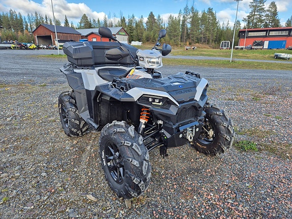Polaris Sportsman XP 1000 S 2 of 8