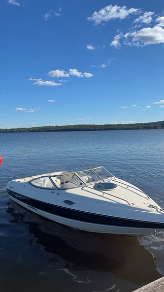 Stingray 195 CS – 2007 – Volvo Penta 3.0 GL – Fogelstad båtvagn 5 of 7