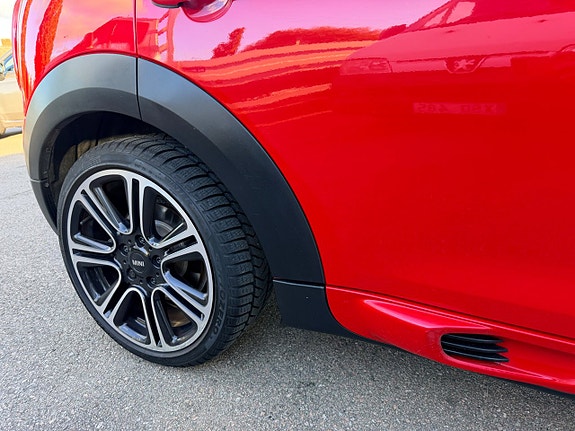 MINI John Cooper Works 14 of 24