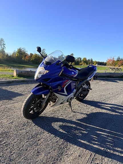 Suzuki GSX650F 2 of 5