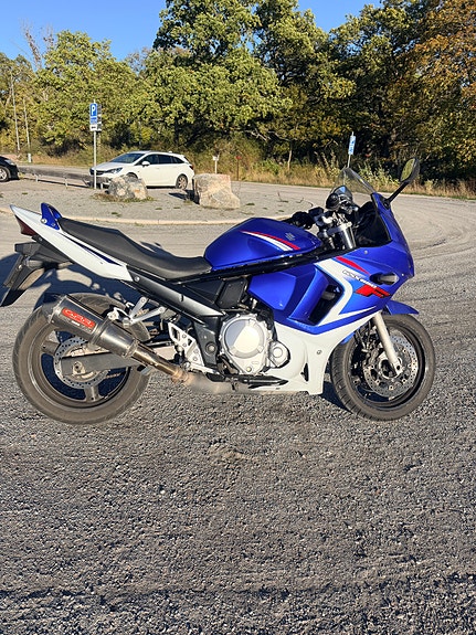 Suzuki GSX650F 4 of 5