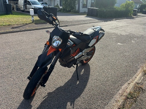 KTM KTM 690 SMC R (30KW) 5 of 5